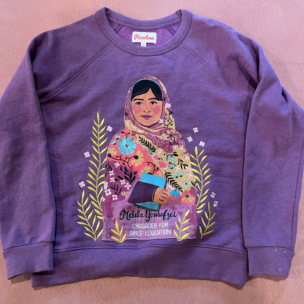 Piccolina size 10 VGUC Sweatshirt